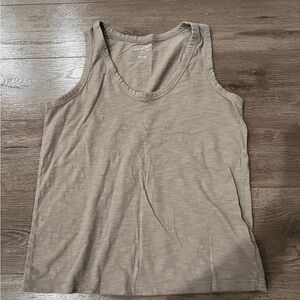 Universal Thread. Women’s tank top. Brown. Size M